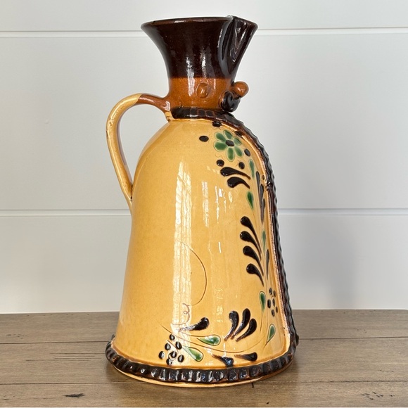 Vinatge Hungarian Miska Folk Art Pottery Wine Jug - Picture 7 of 17